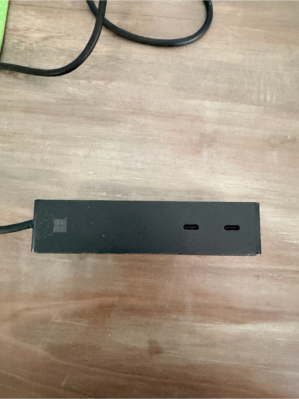 Microsoft Surface Dock - Picture 2 of 3